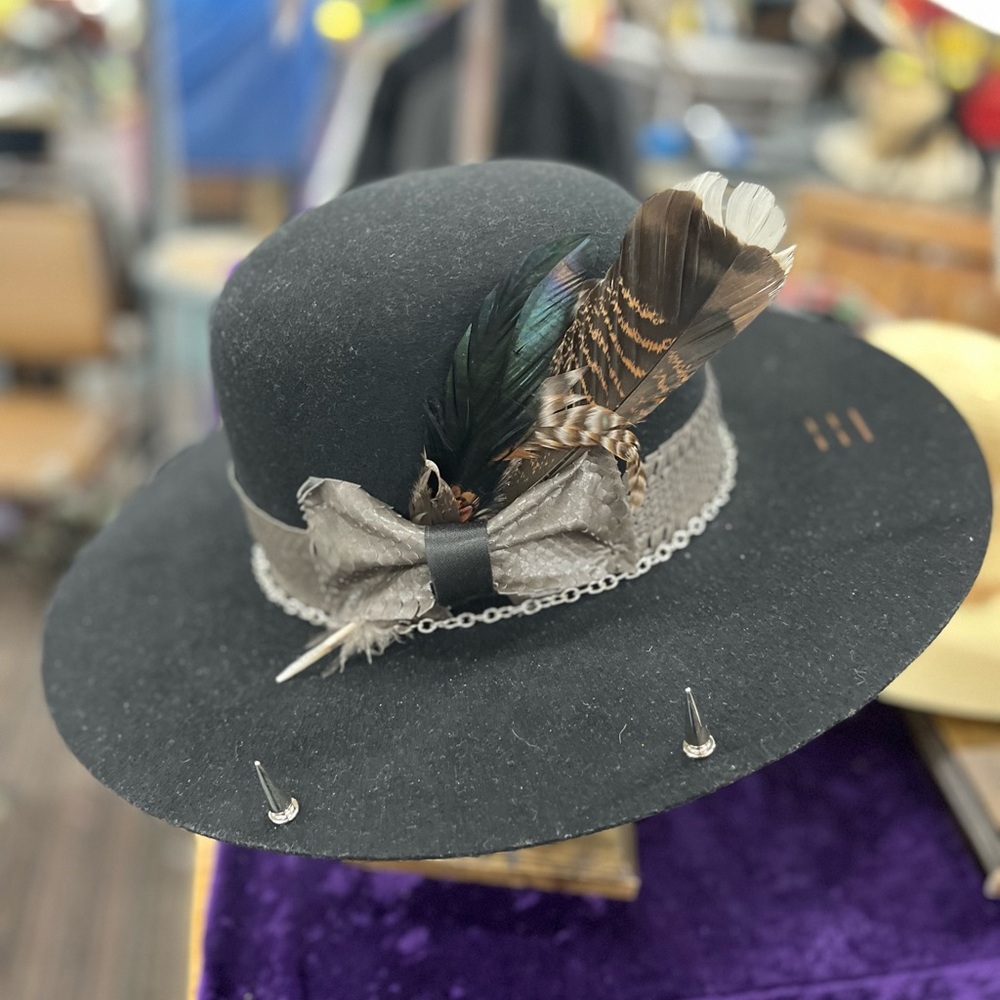 Elegant Black Spiked Feathered Women's Hat